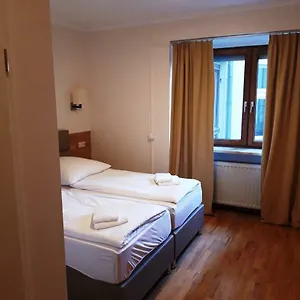Apartment Lv & Am Luetzowplatz